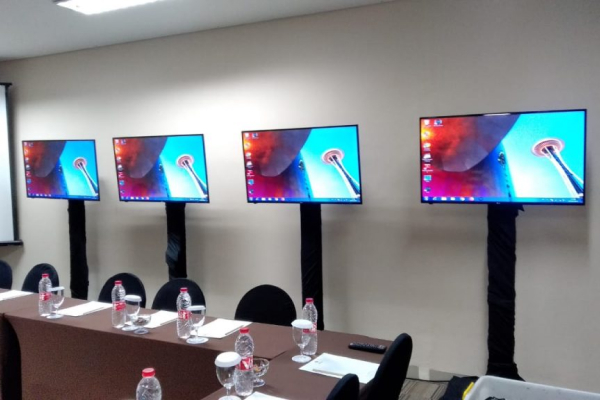Rental TV Untuk Event Jakarta