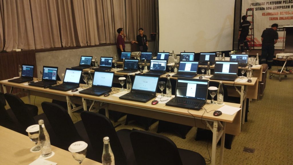 Sewa Laptop Jakarta Pusat untuk Instansi dan Kantor - Nusa Rental
